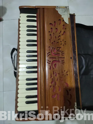Harmoniam